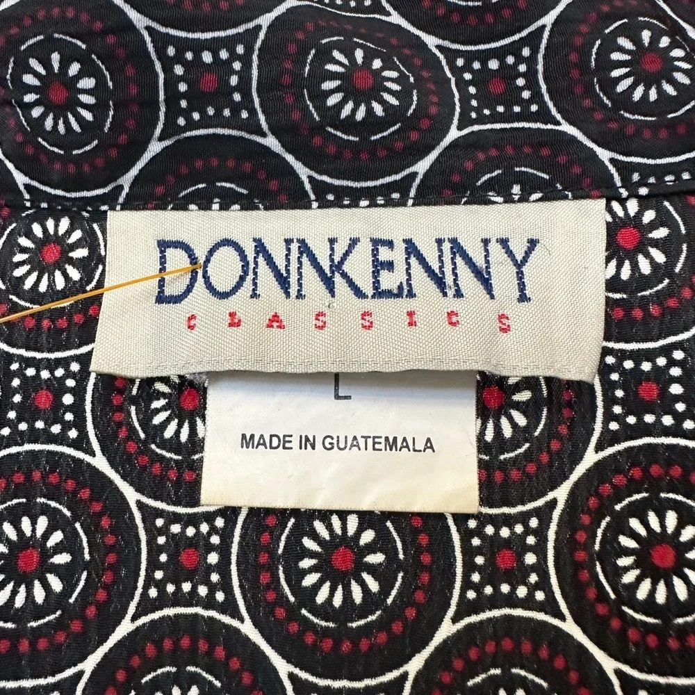 Vintage Donnkenny Black and White Geometric Floral Blouse size Large - Picture 3 of 5